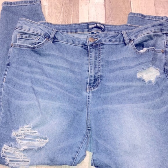 Indigo Fusion distressed jeans size 18 - Picture 1 of 6